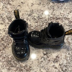 Dr Martens kids size 6 / toddlers